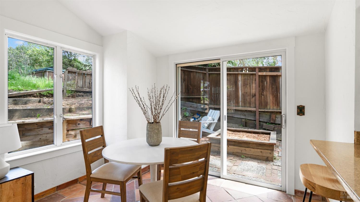 1648 San Anselmo Ave