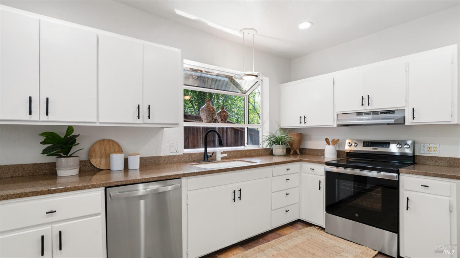 1648 San Anselmo Ave