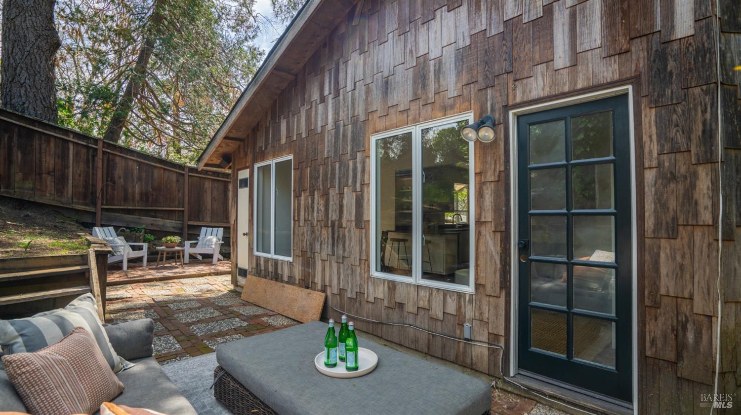 1648 San Anselmo Ave