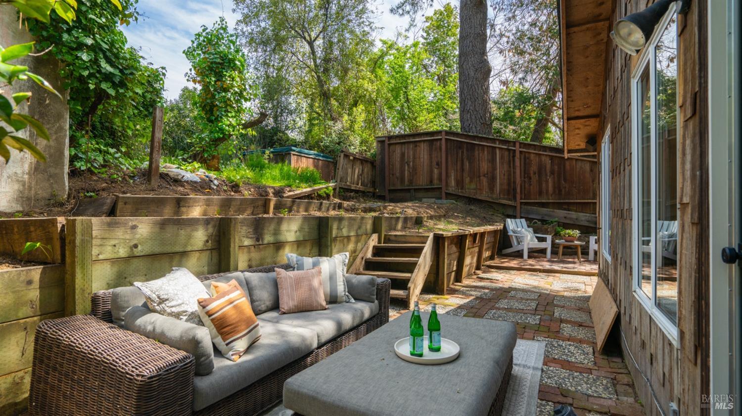 1648 San Anselmo Ave