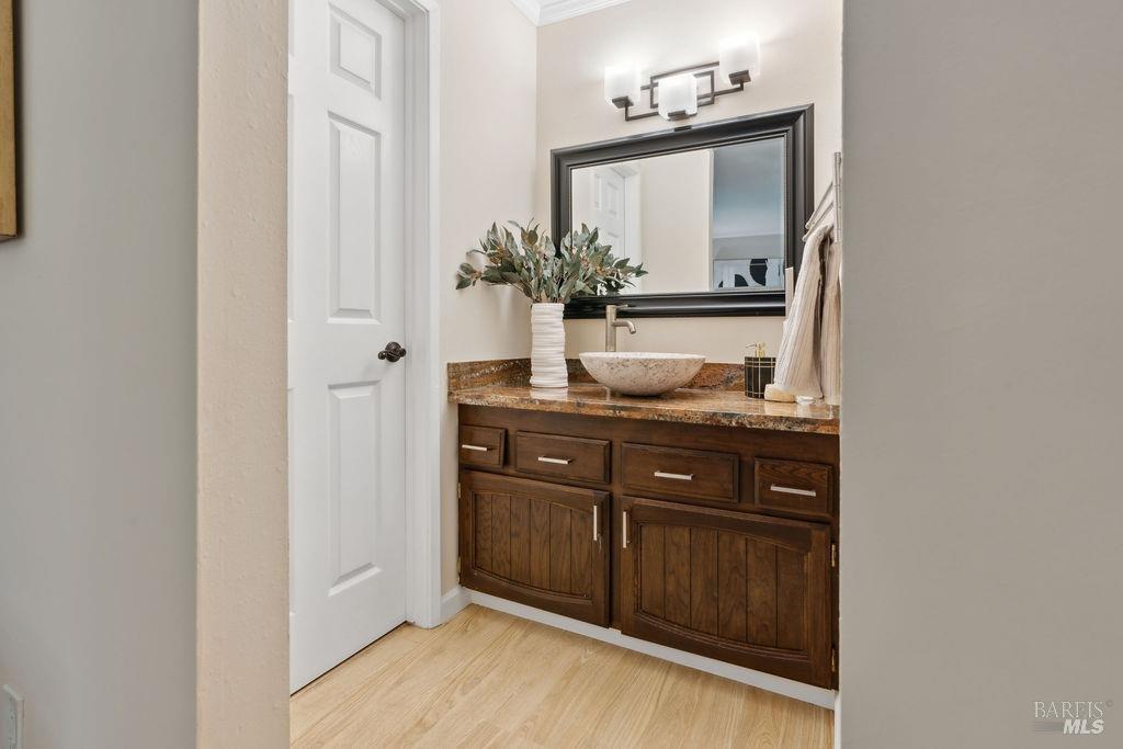 1579 Lincoln Ave #211