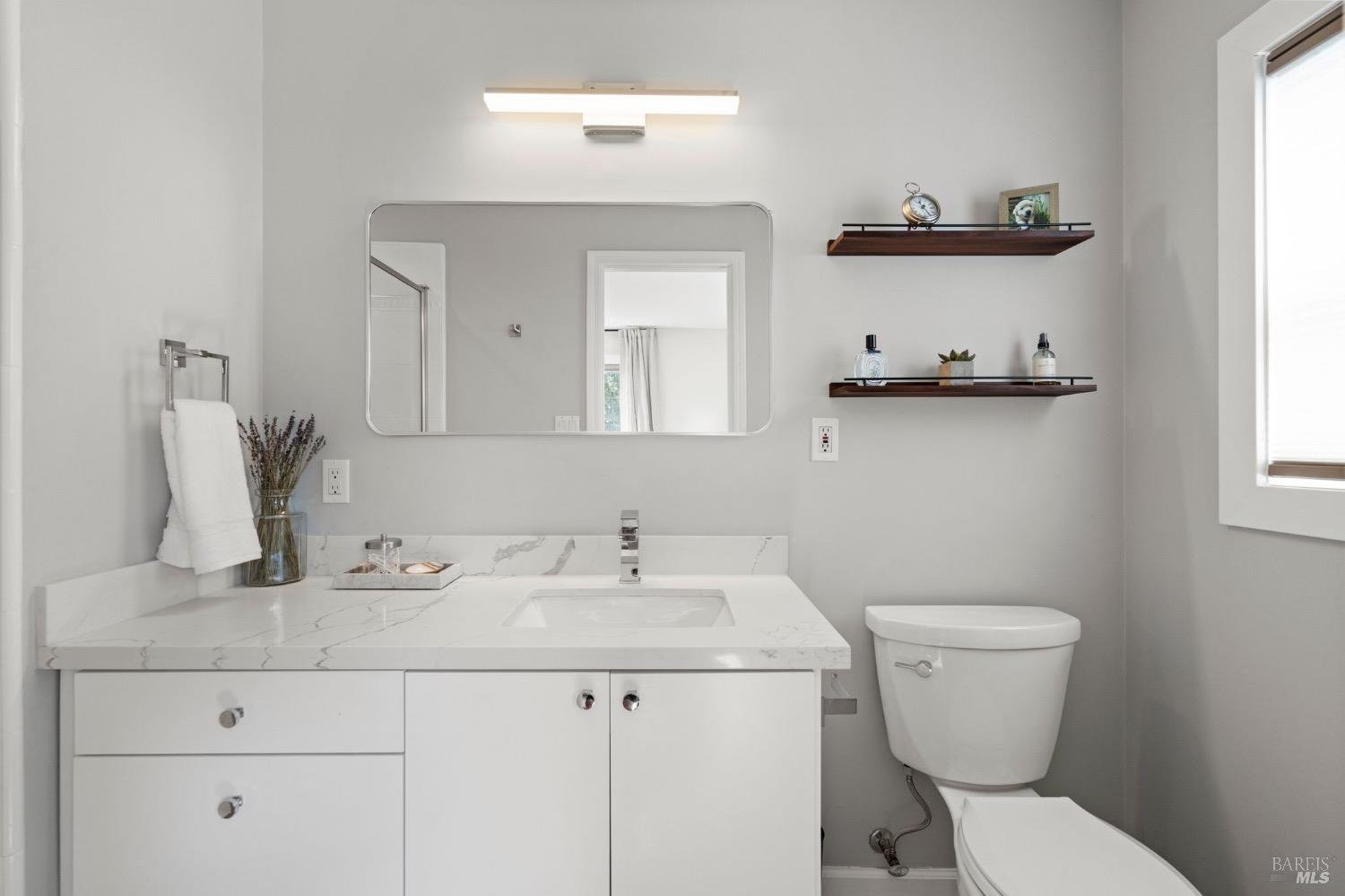 443 Calle De La Mesa