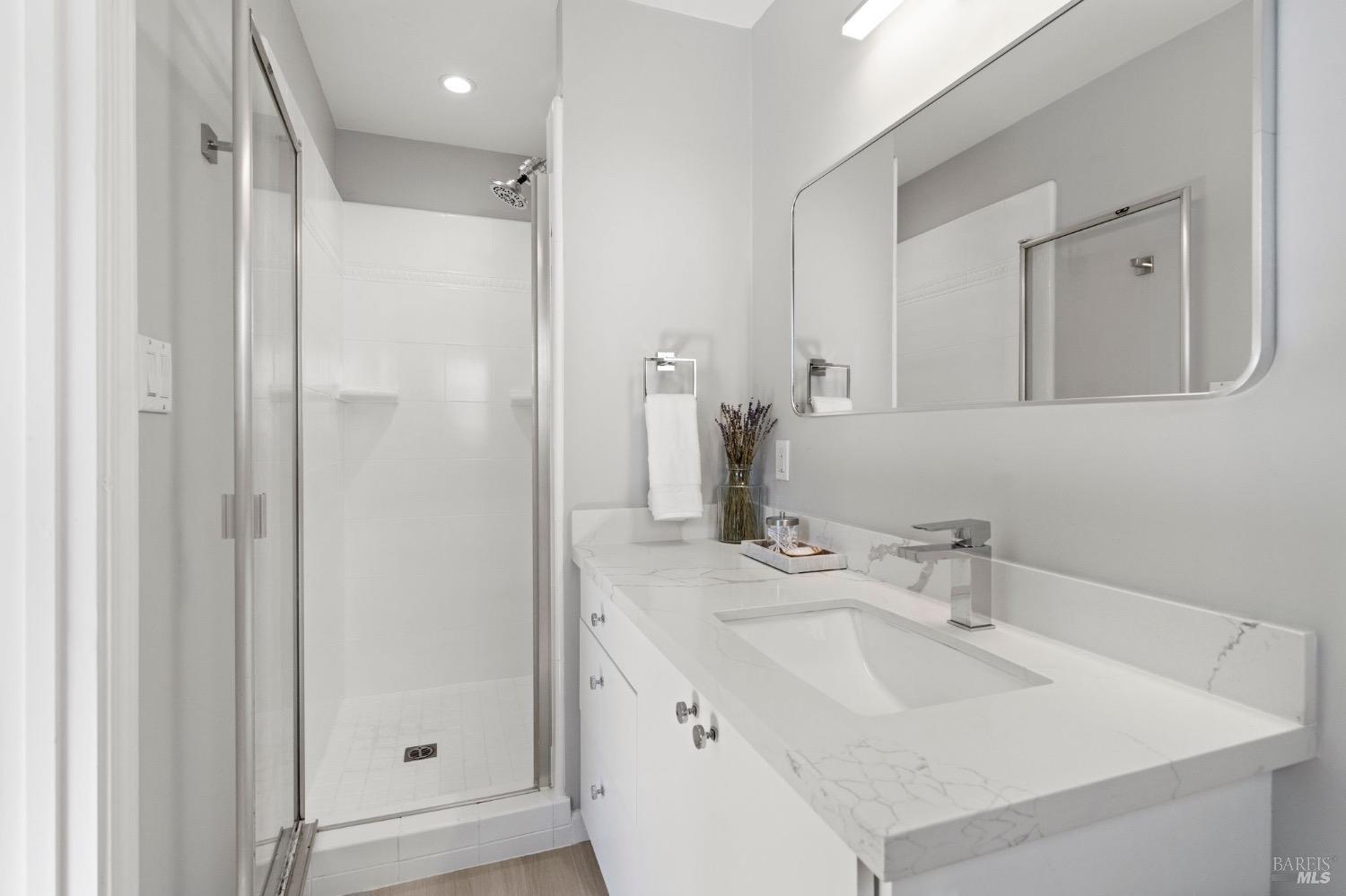 443 Calle De La Mesa