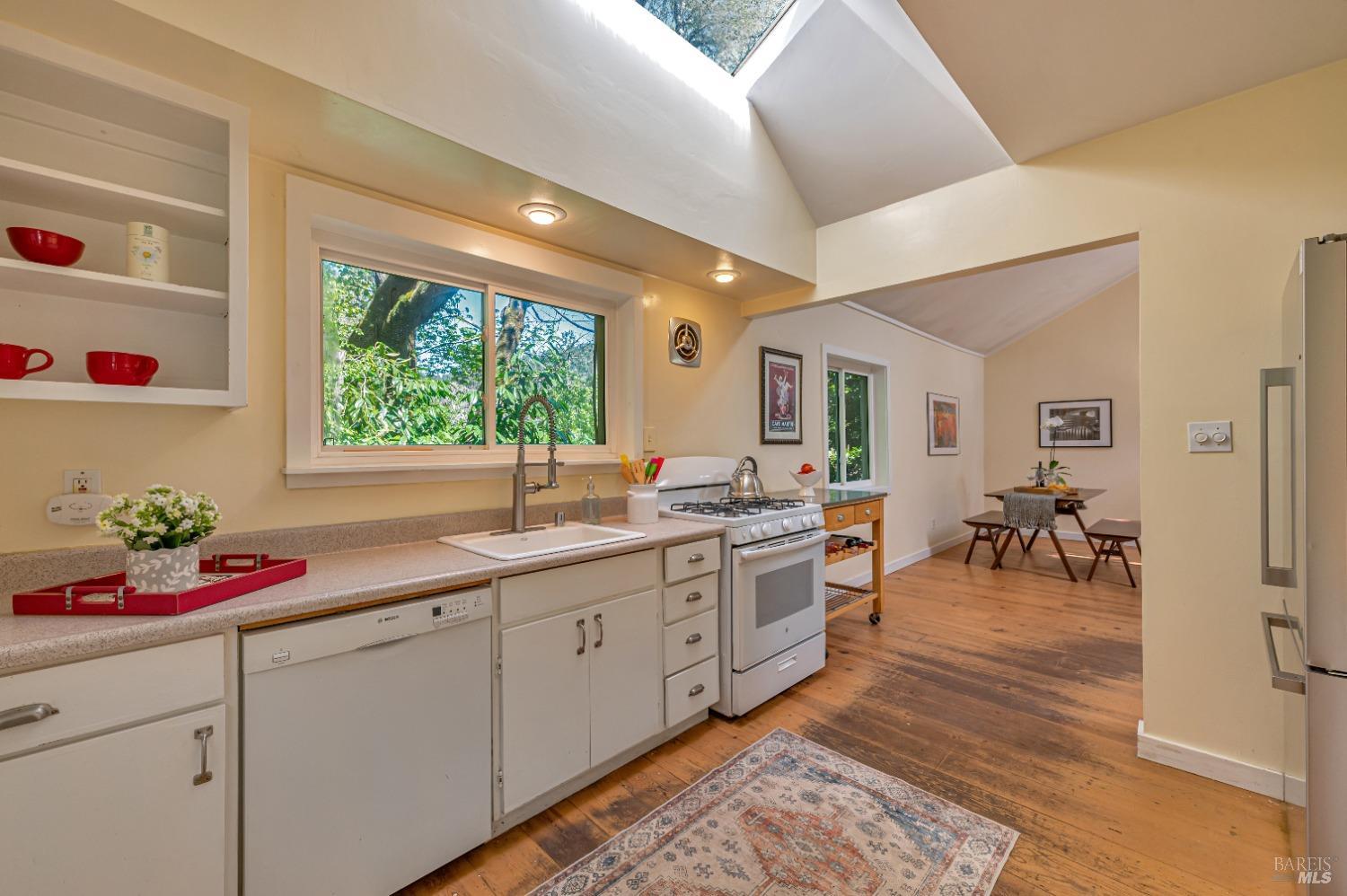 87-89 Lower Aztec Ave