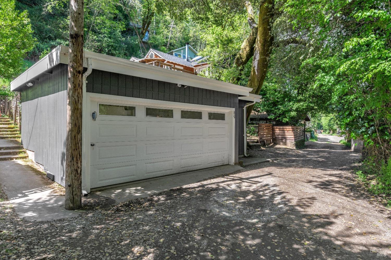 87-89 Lower Aztec Ave