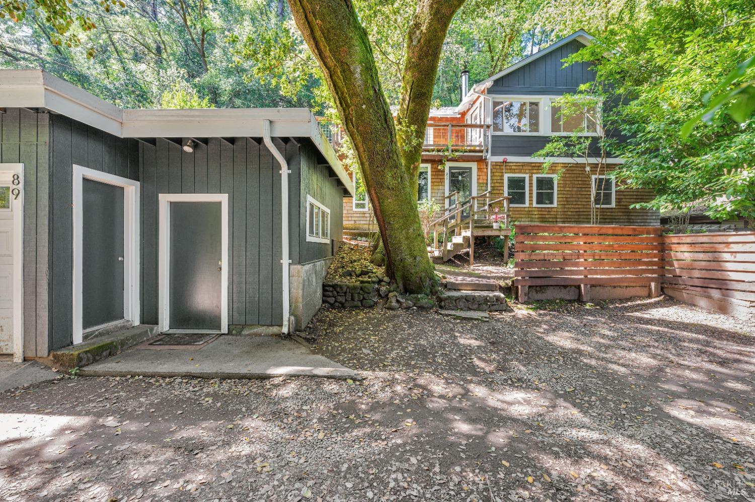 87-89 Lower Aztec Ave