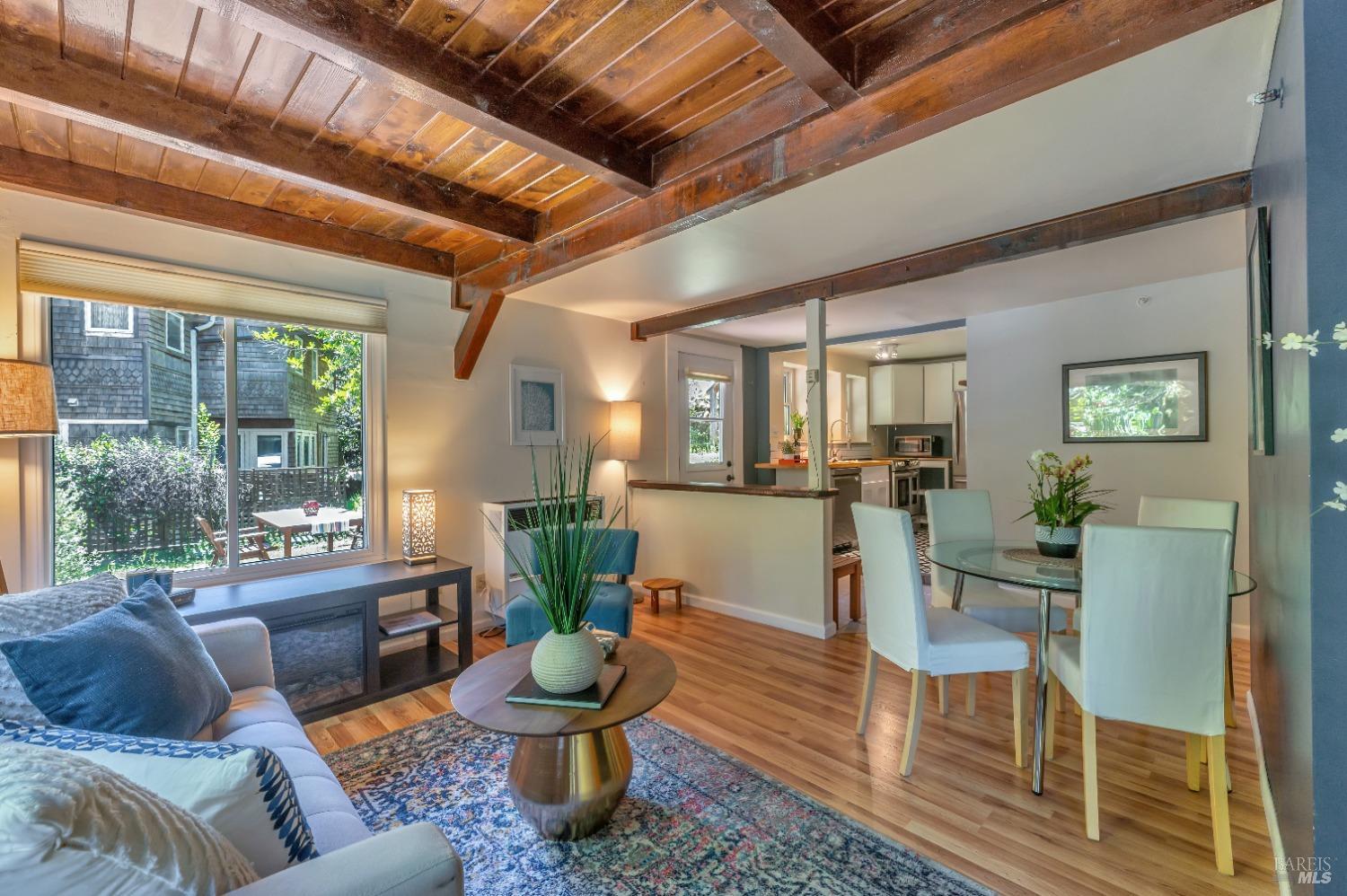 87-89 Lower Aztec Ave