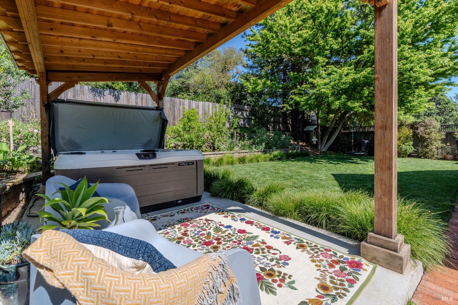 224 Blackstone Dr