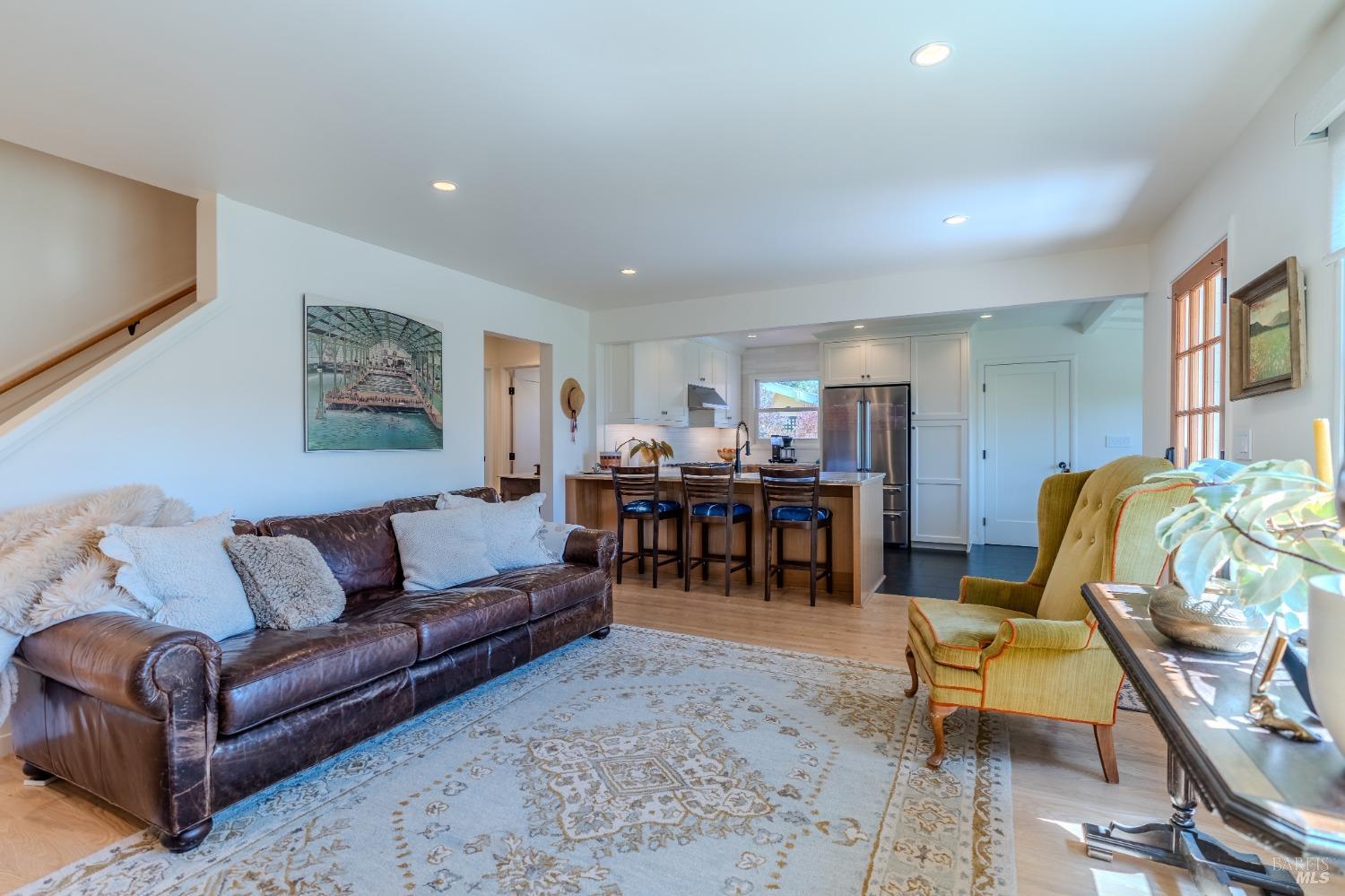 224 Blackstone Dr