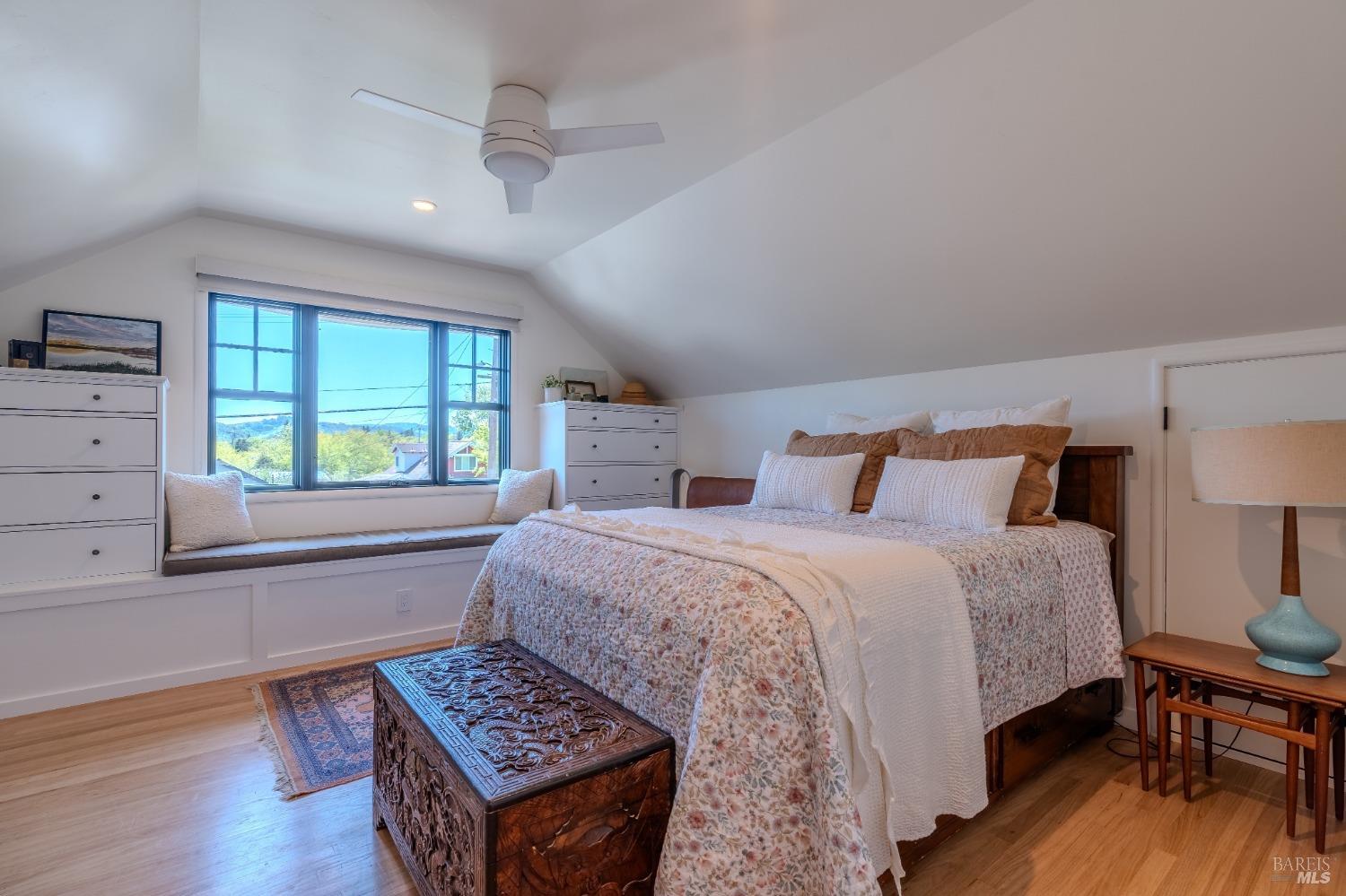 224 Blackstone Dr
