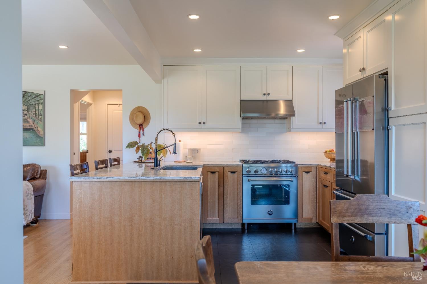 224 Blackstone Dr