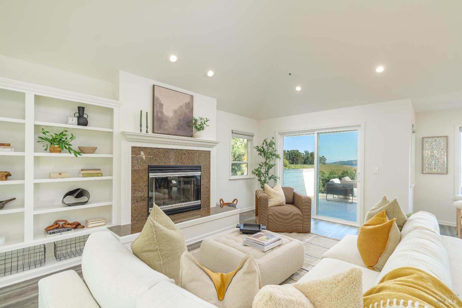 16 Marin Bay Park Ct