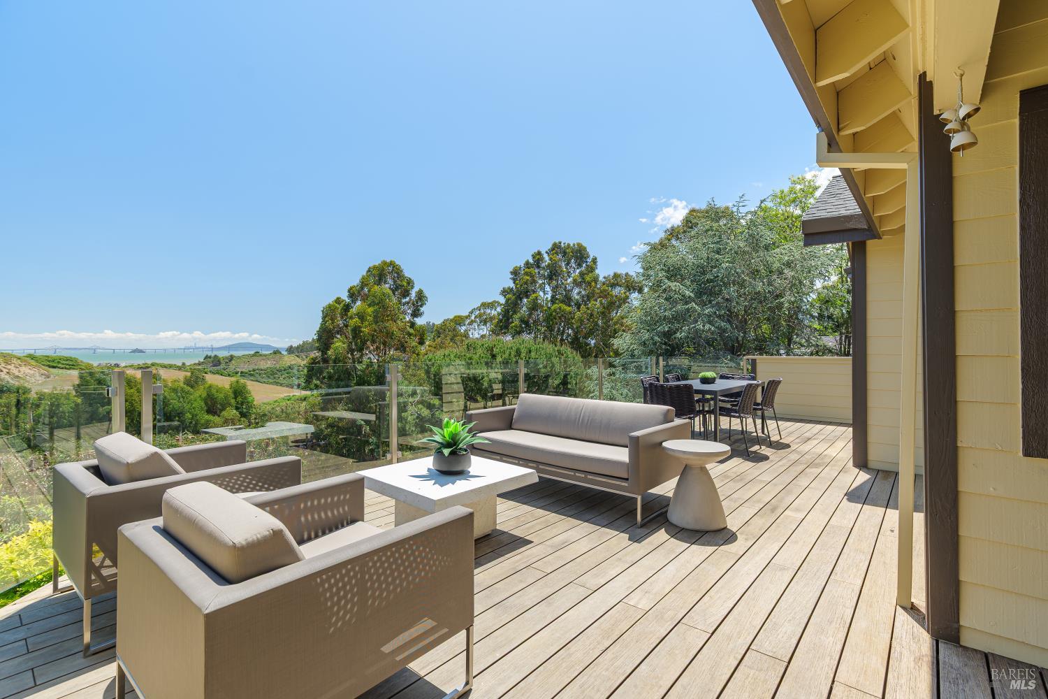 16 Marin Bay Park Ct