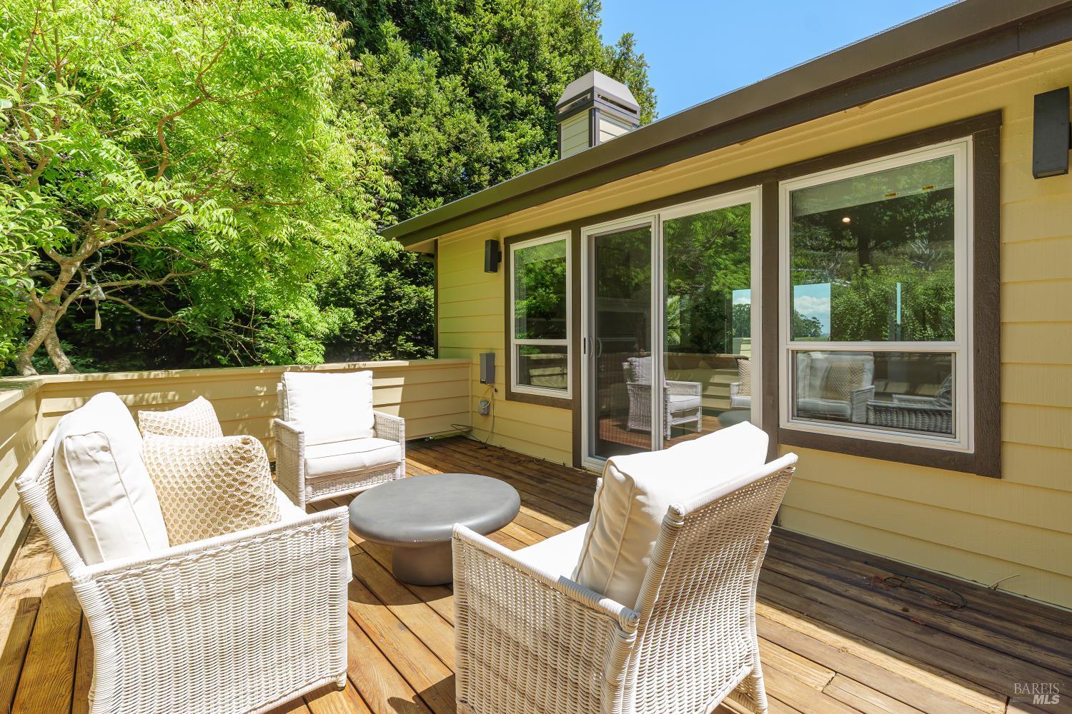 16 Marin Bay Park Ct