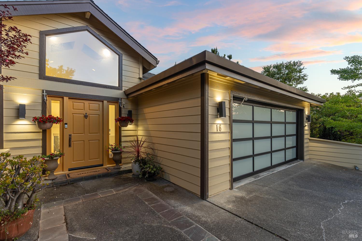 16 Marin Bay Park Ct