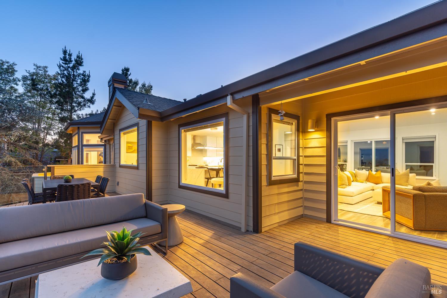 16 Marin Bay Park Ct