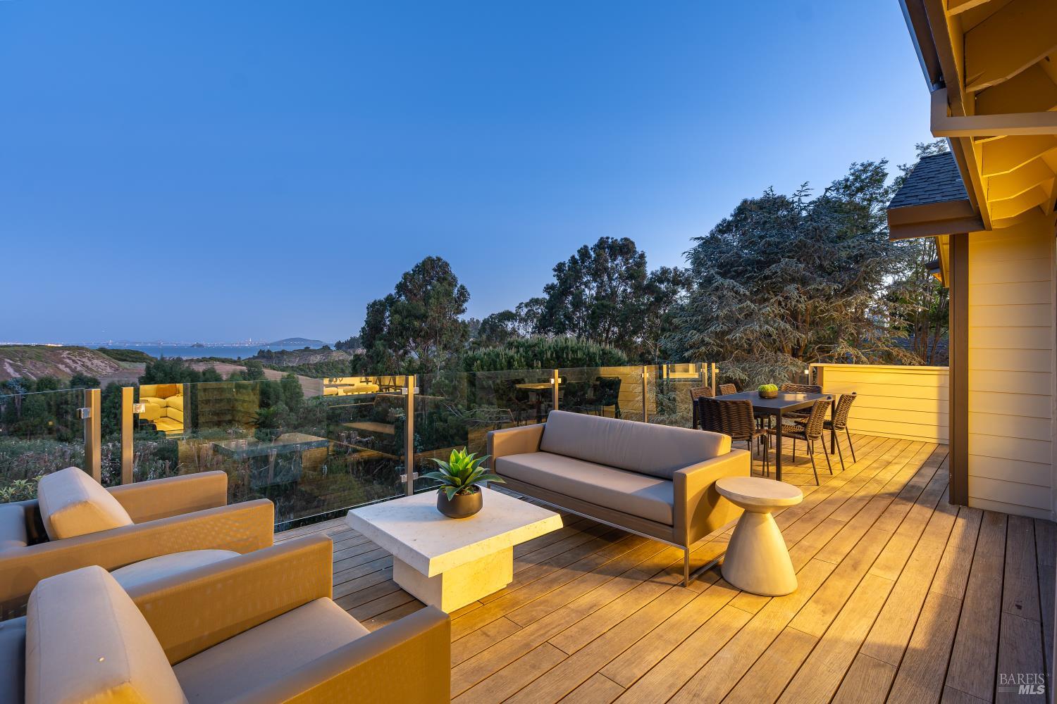 16 Marin Bay Park Ct