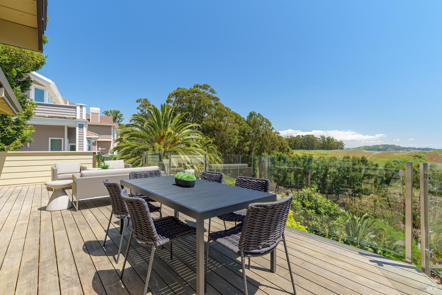 16 Marin Bay Park Ct