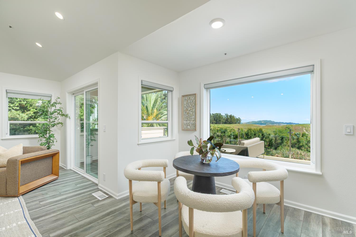 16 Marin Bay Park Ct