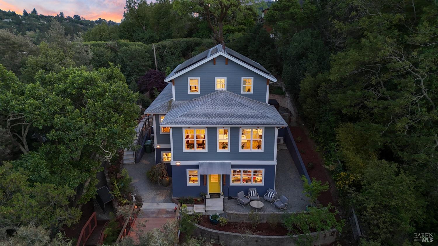 49 Cedar St