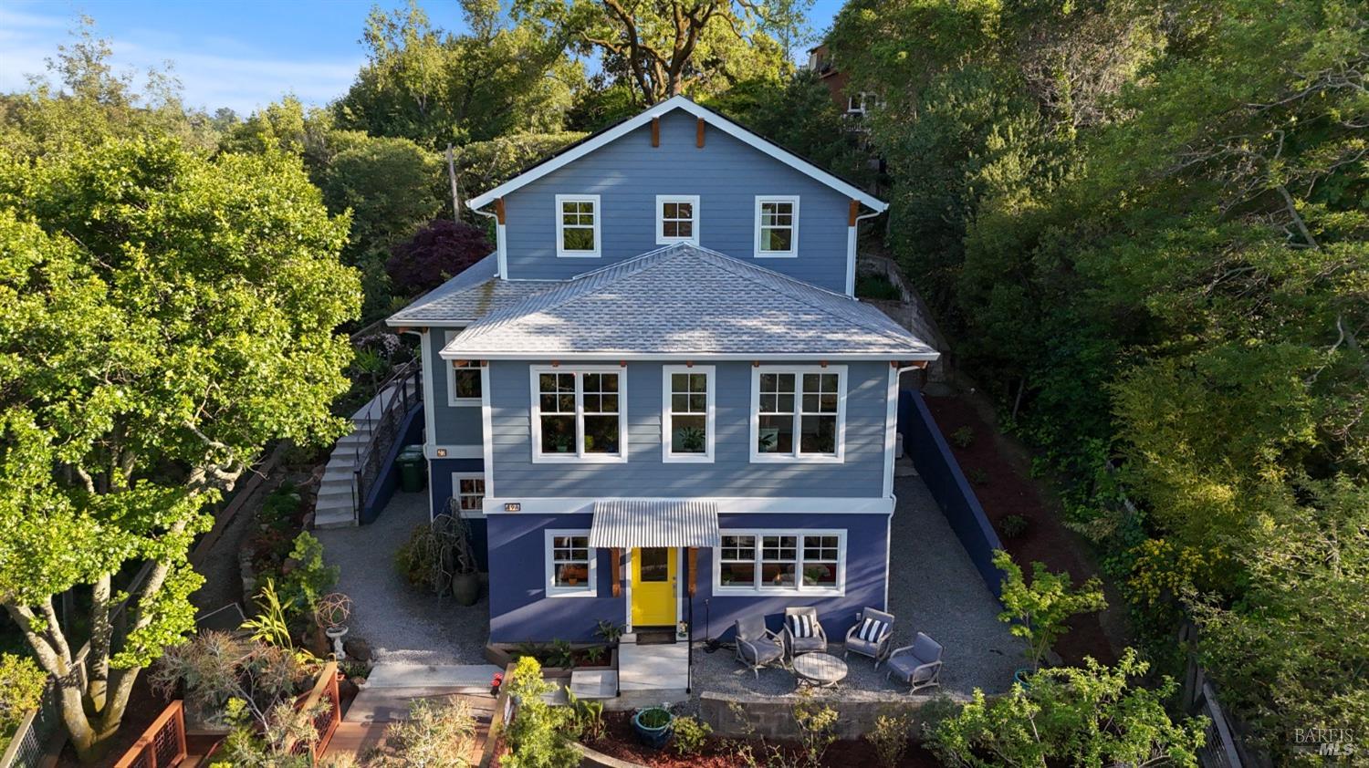 49 Cedar St