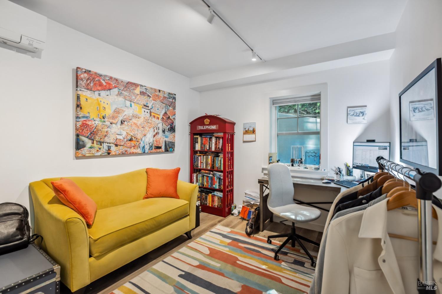 49 Cedar St