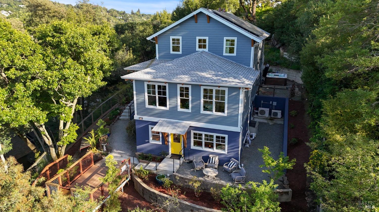 49 Cedar St