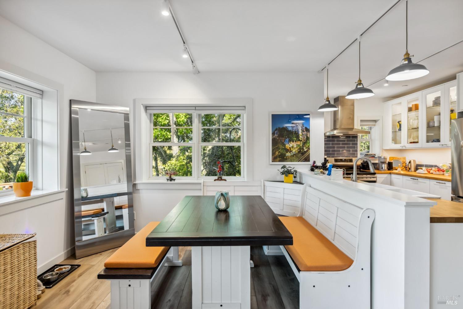 49 Cedar St