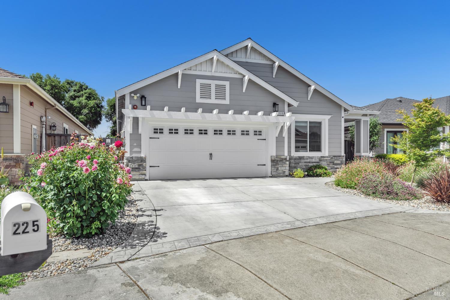 225 Darbster Pl