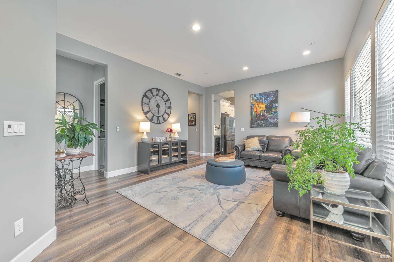 225 Darbster Pl