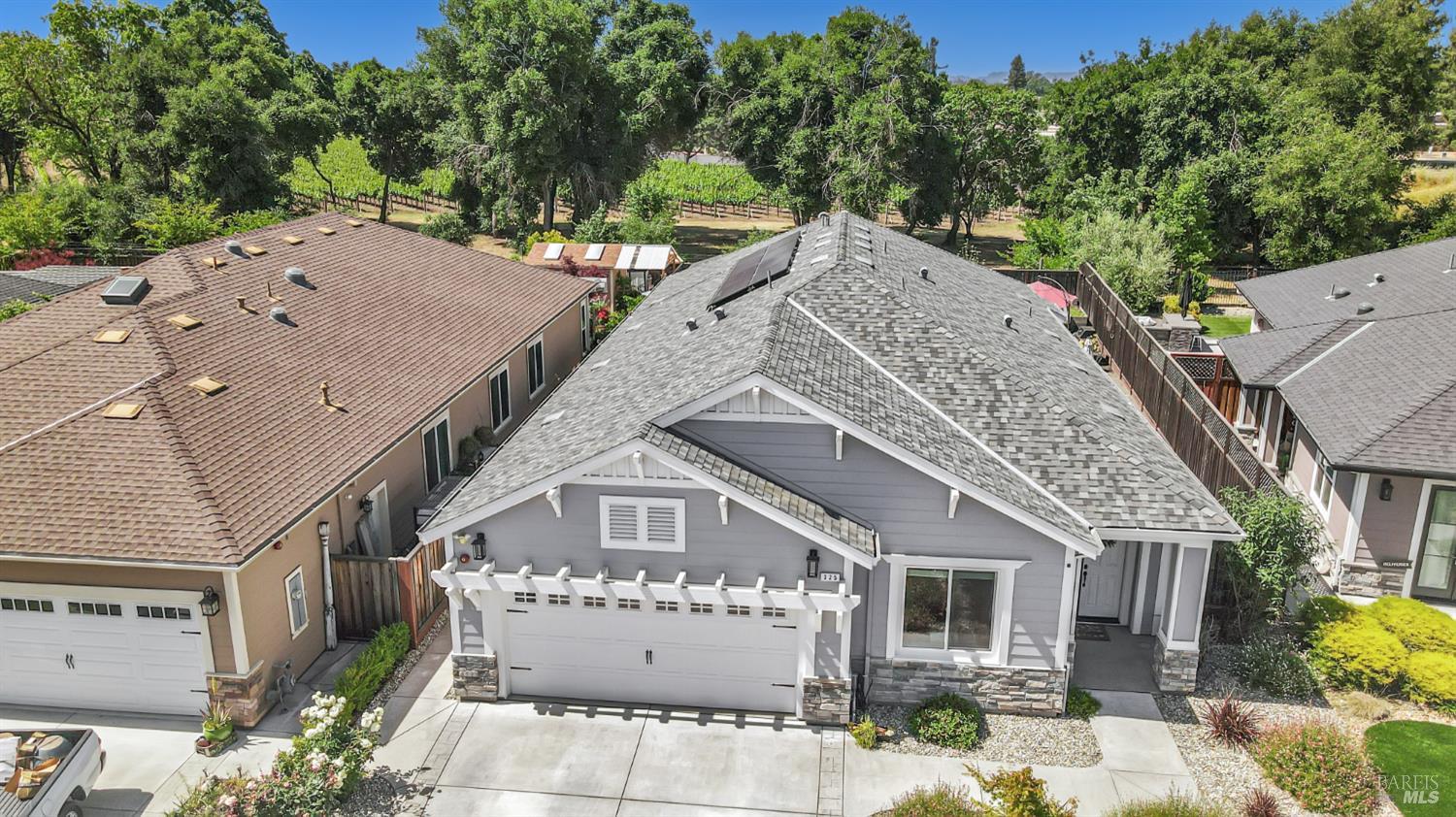 225 Darbster Pl