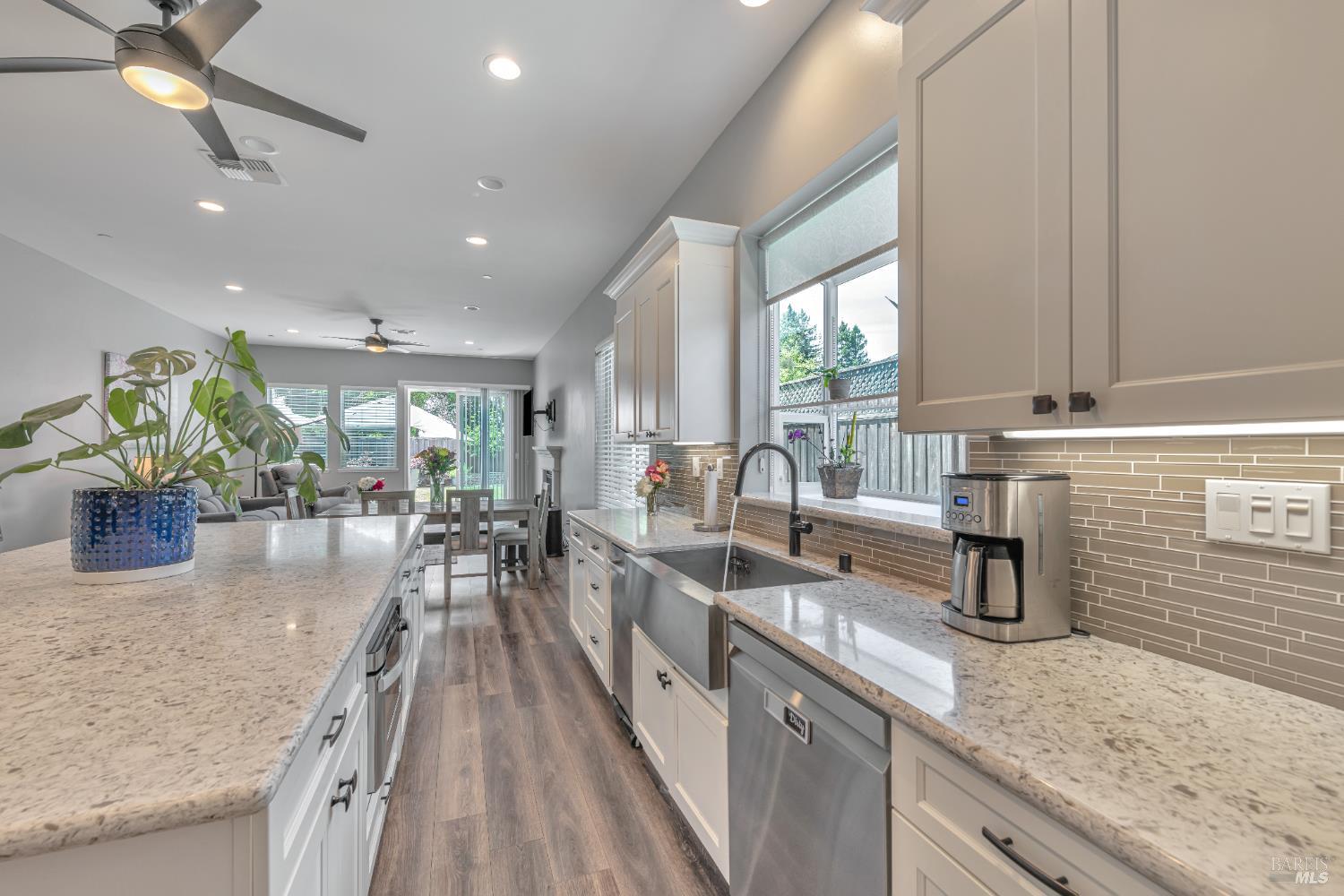 225 Darbster Pl
