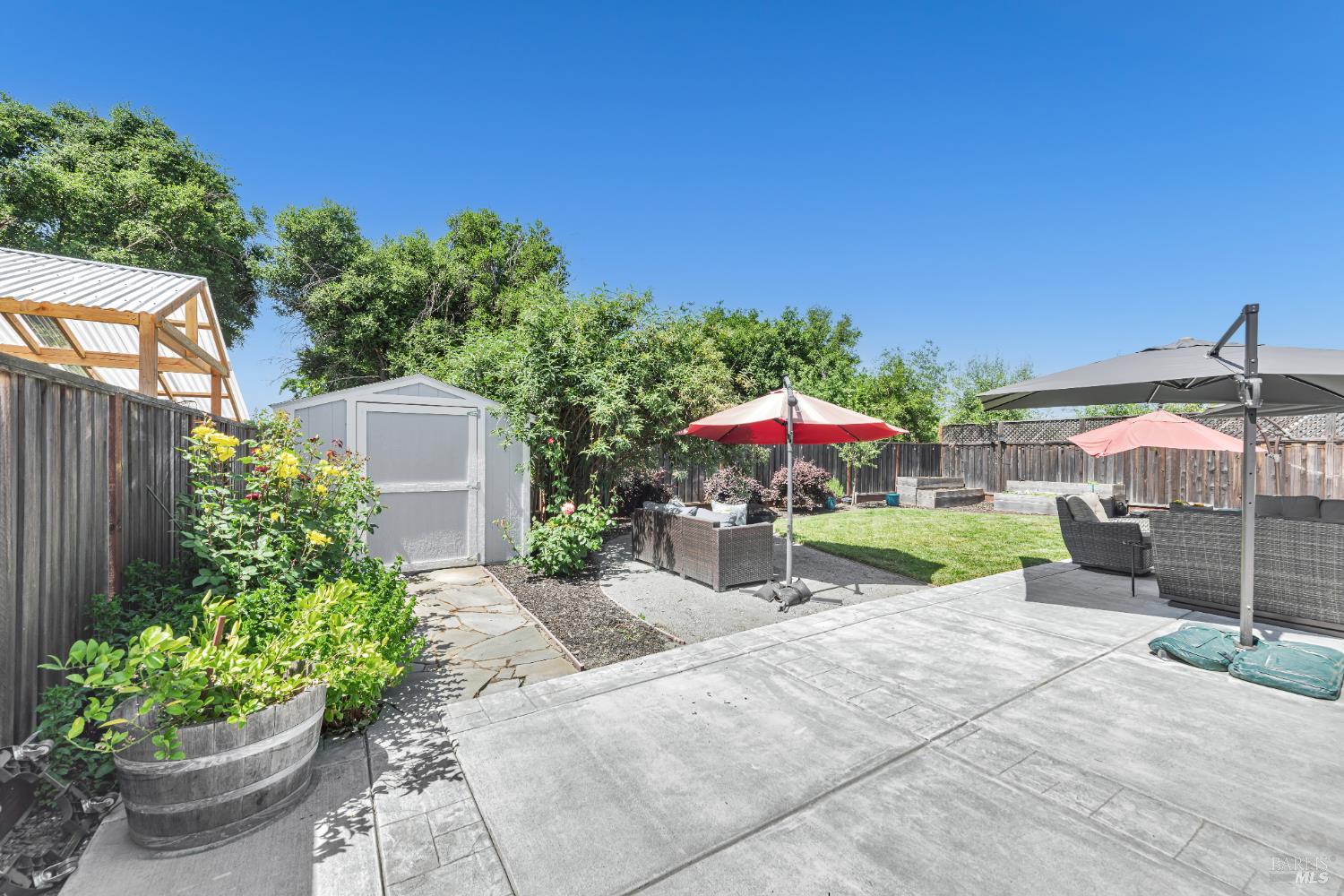 225 Darbster Pl