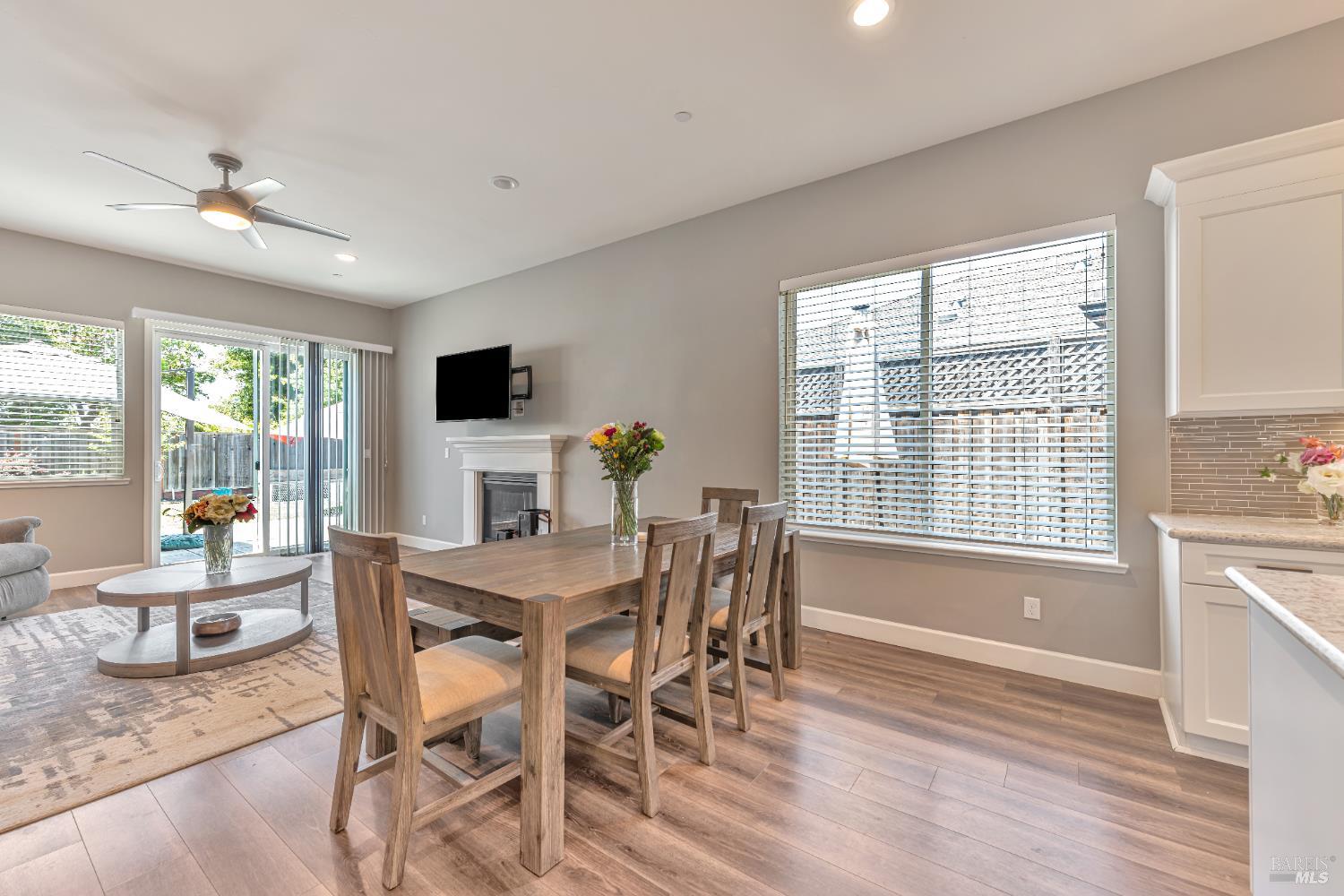 225 Darbster Pl