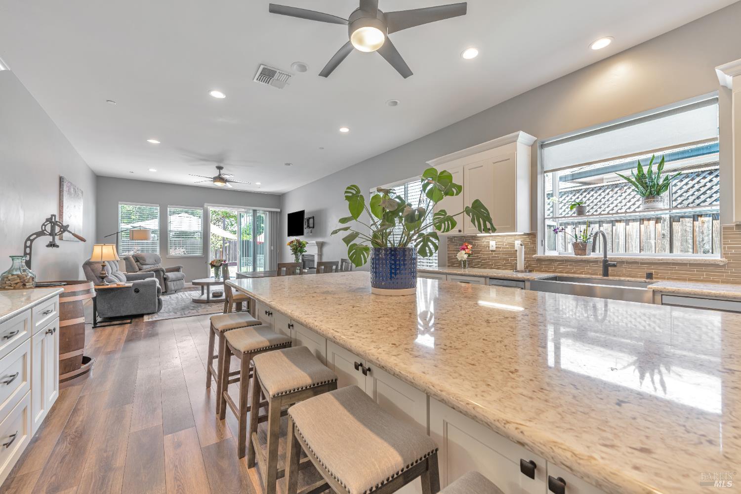 225 Darbster Pl