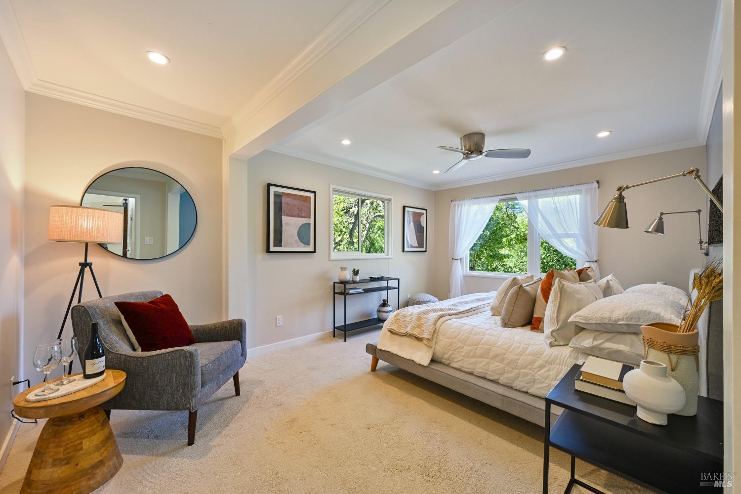5 Greenfield Ct