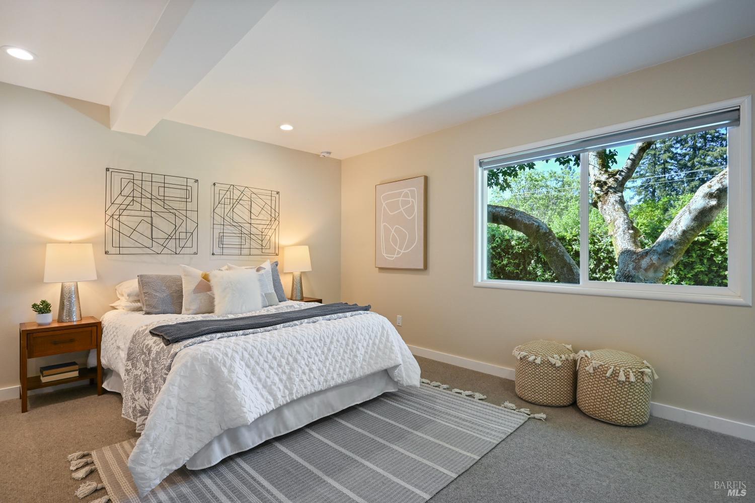 5 Greenfield Ct