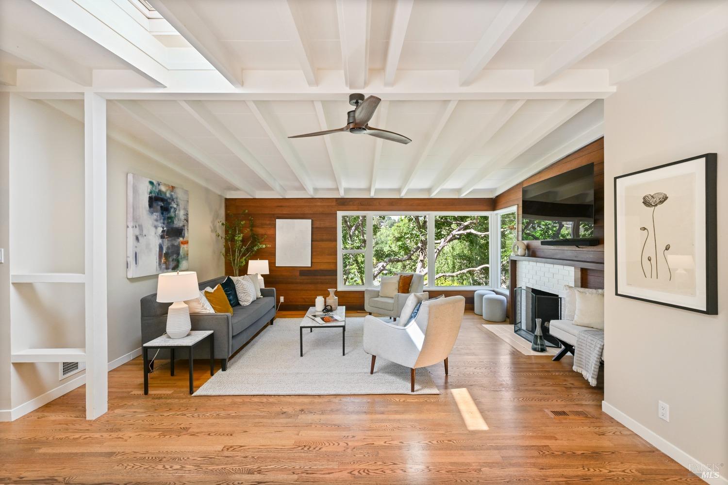 5 Greenfield Ct