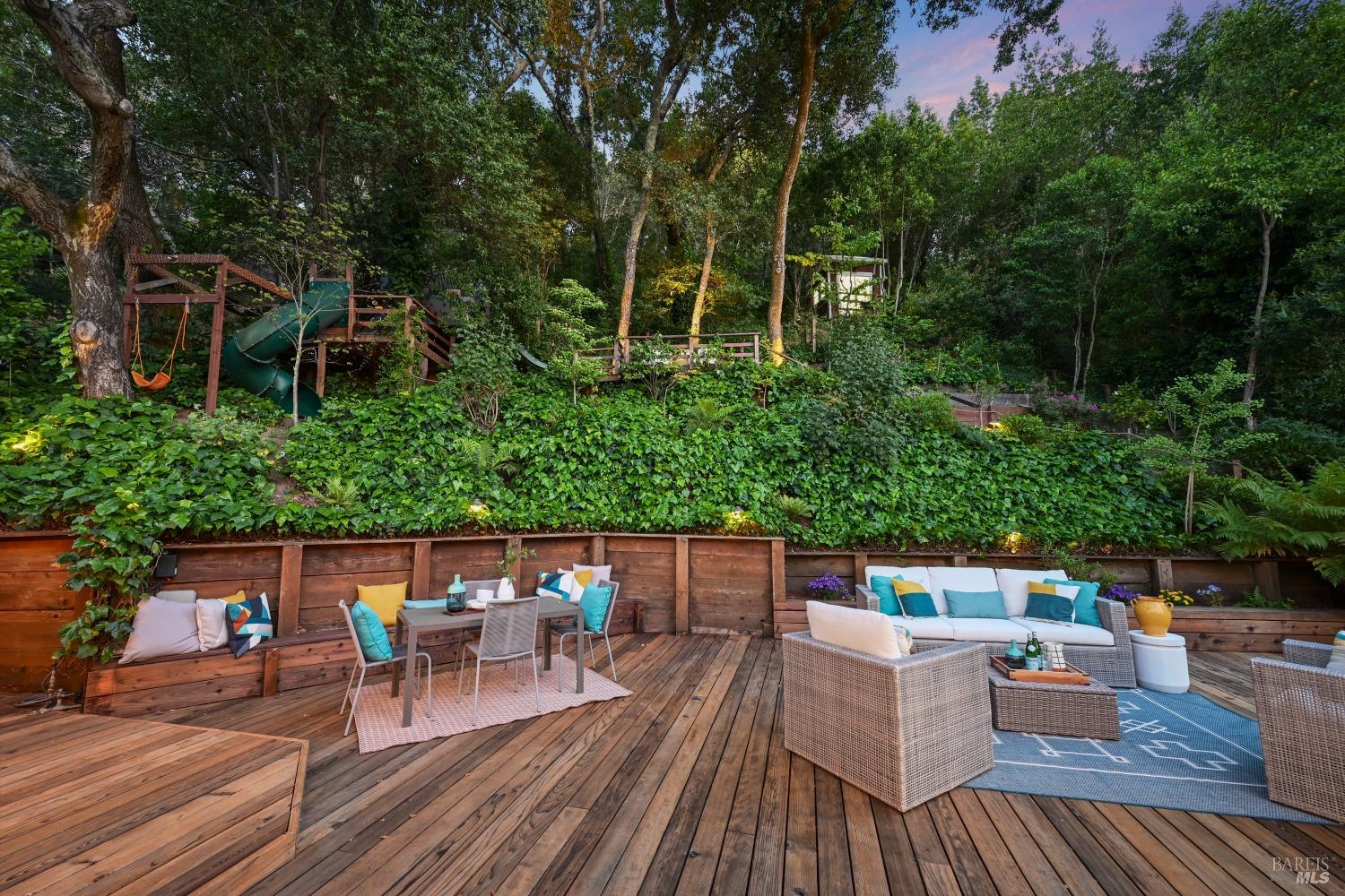5 Greenfield Ct