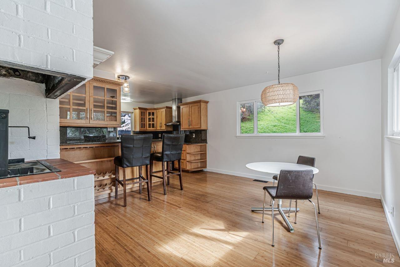 153 Willow Ave