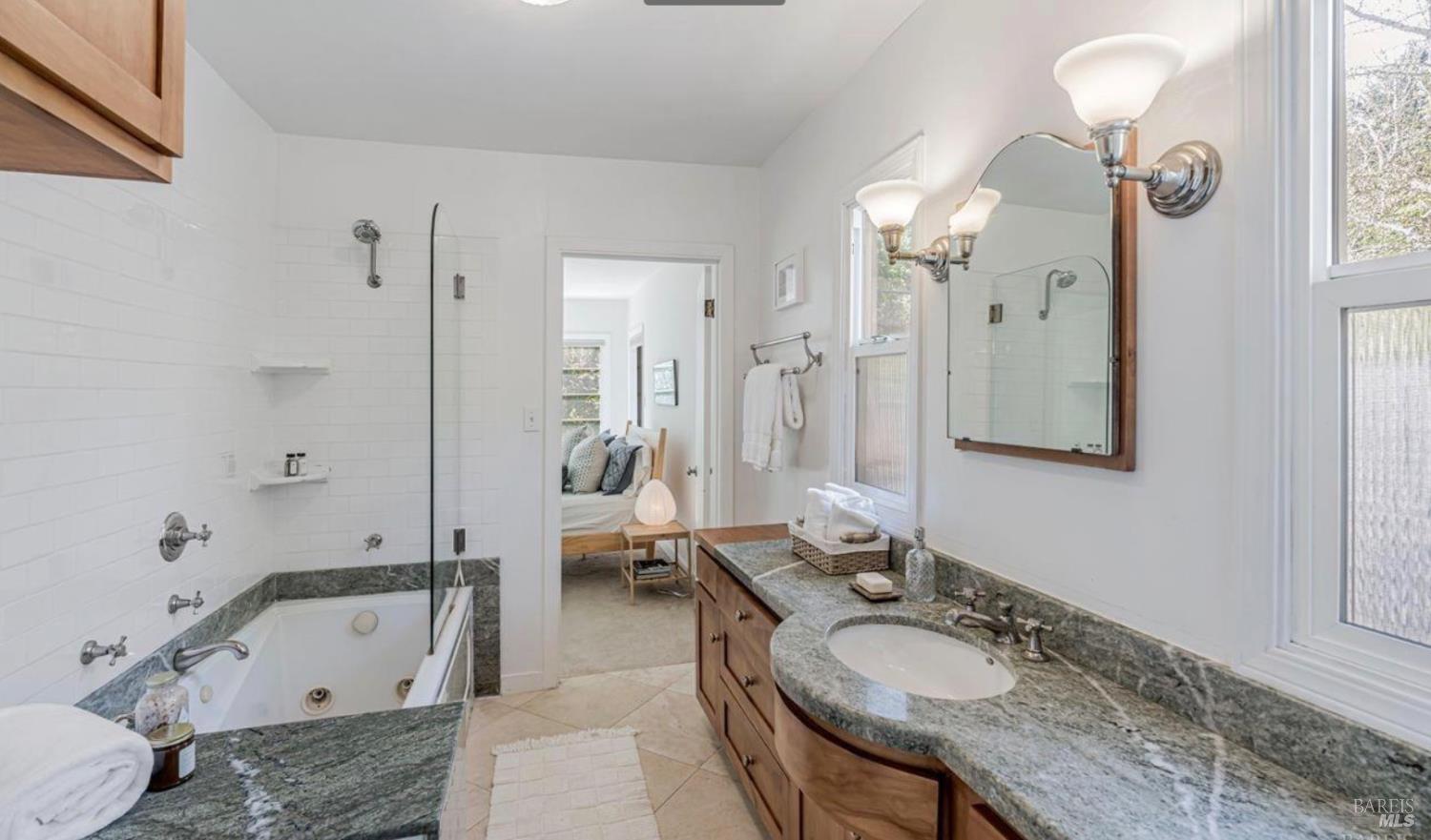 180-Suite 10 Bothin Rd