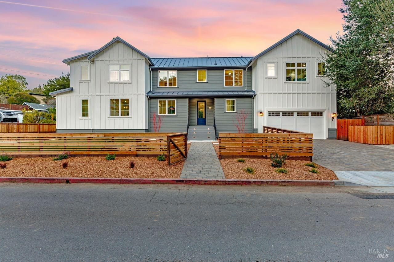 22 Cedar Ave