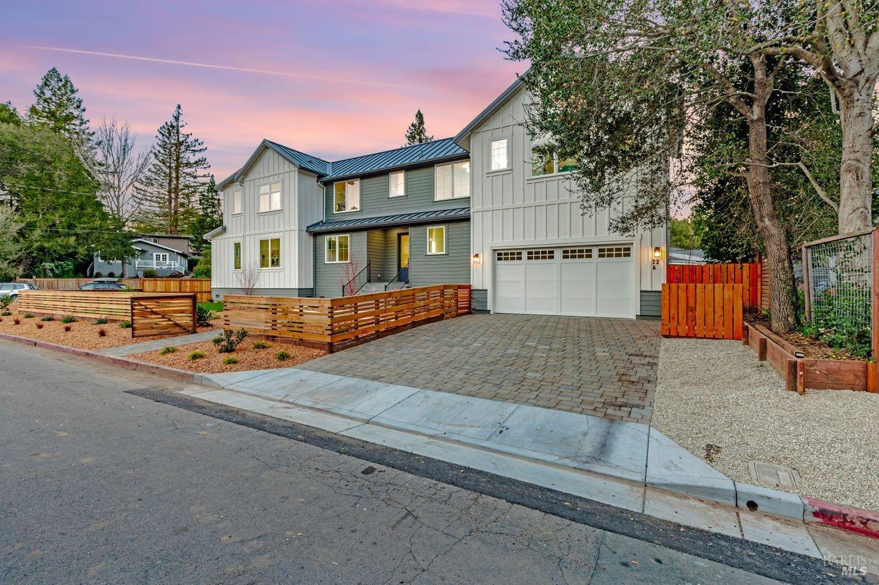 22 Cedar Ave