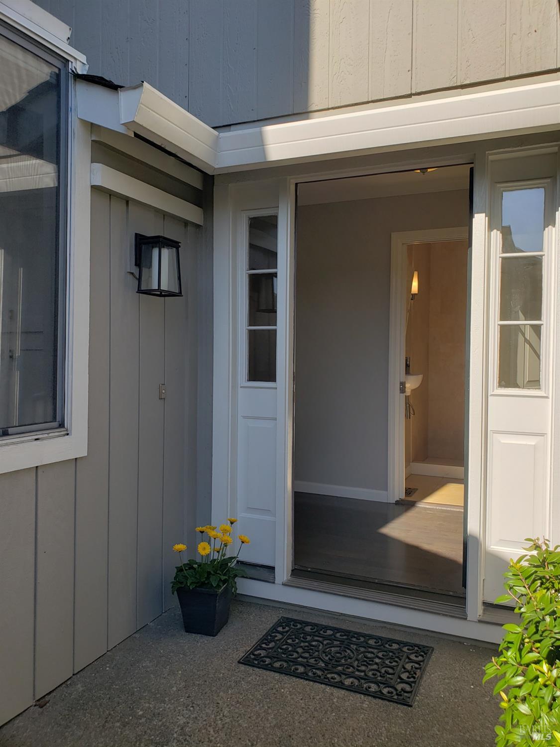 6 Narragansett Cv