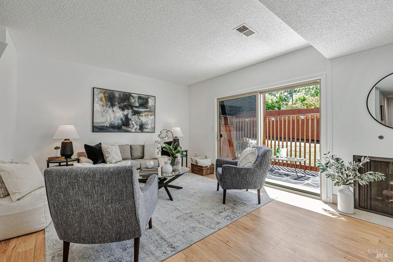 7 Salvatore Dr