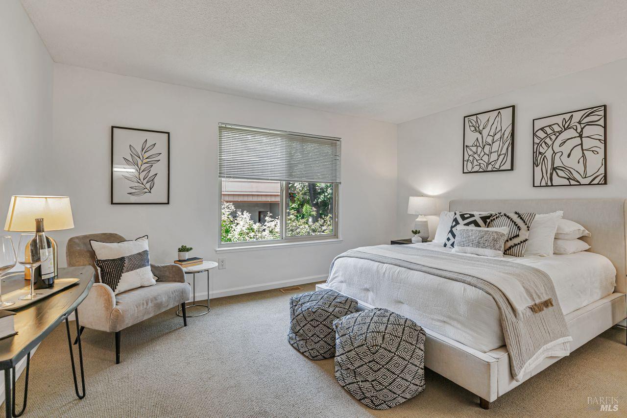 7 Salvatore Dr