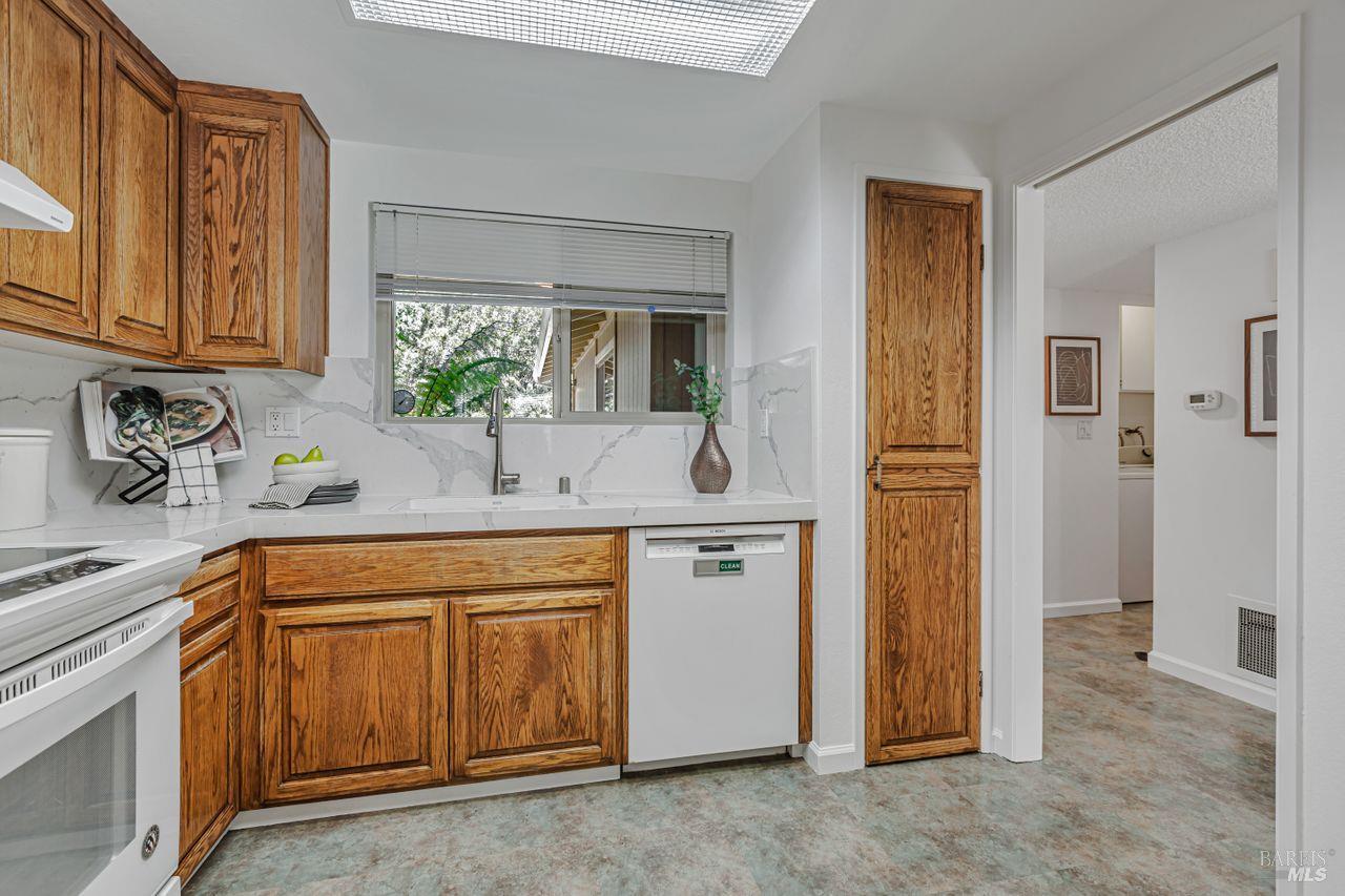 7 Salvatore Dr