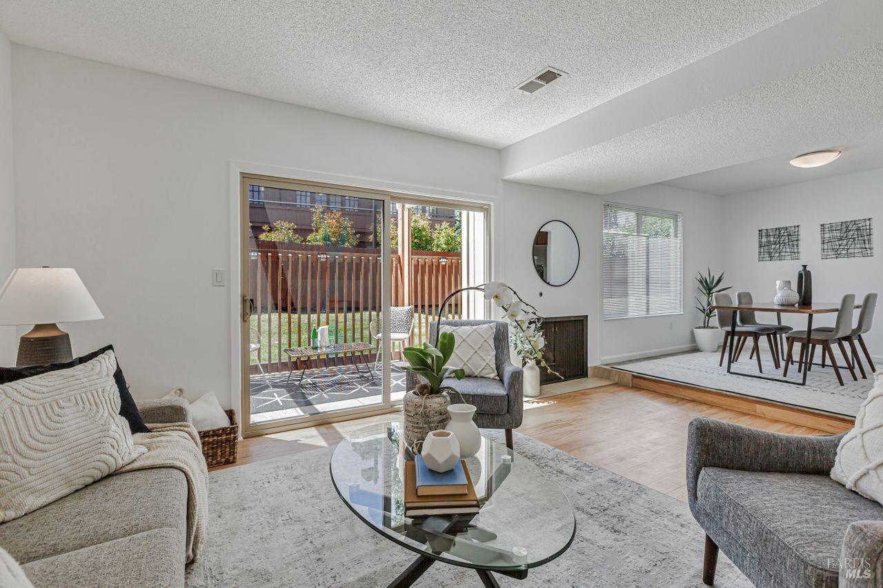 7 Salvatore Dr