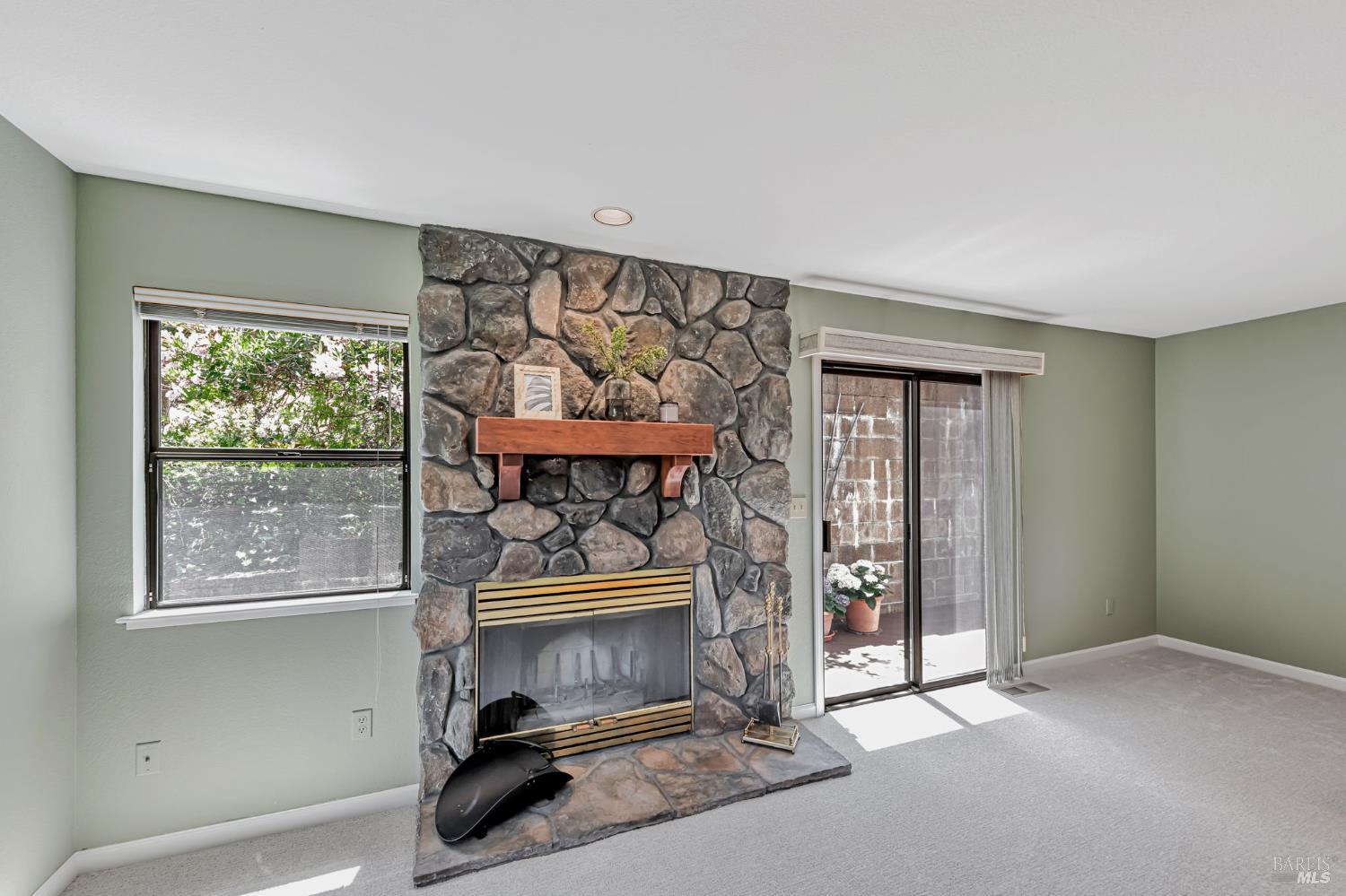 100 Brown Dr