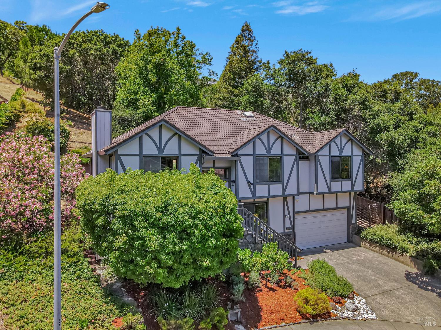 100 Brown Dr
